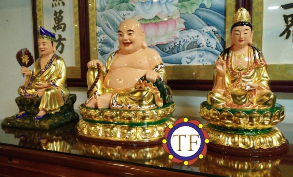 ชุดองค์พระ 18