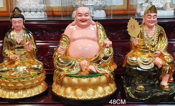  ชุดองค์พระ（ทองพื้นสีผิว）19นิ้ว
